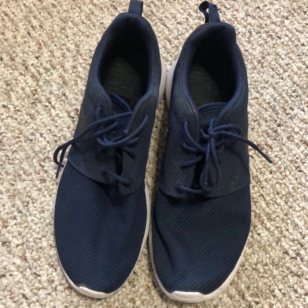 Nike Shoes size 10.5